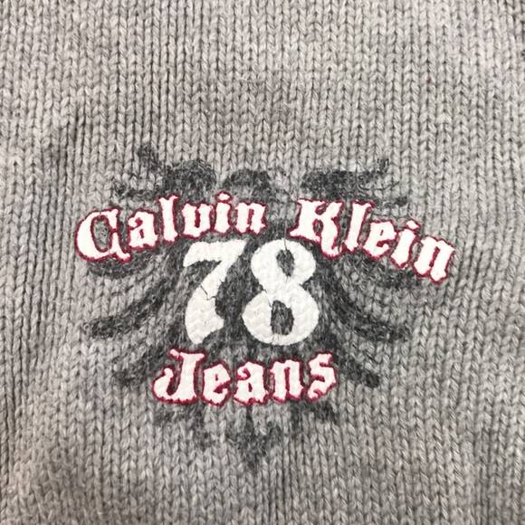Calvin Klein sweater - Picture 2 of 6